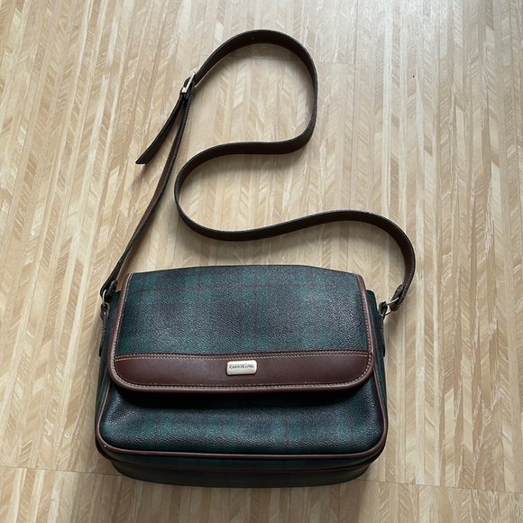 carryland Handbags - Carryland vintage plaid purse